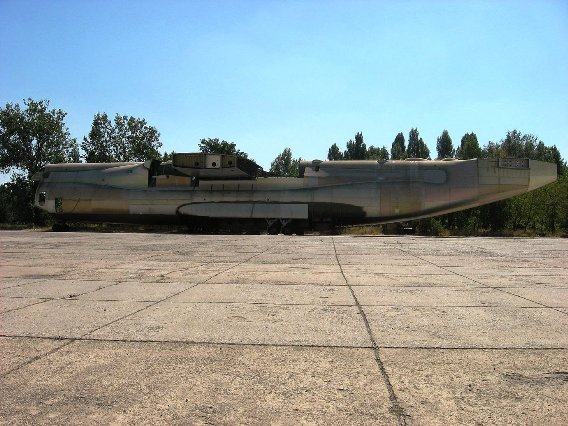Недостроенный ан - 225