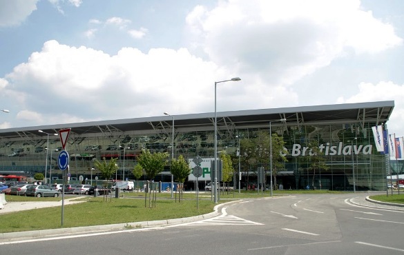 Аэропорт в Братиславе