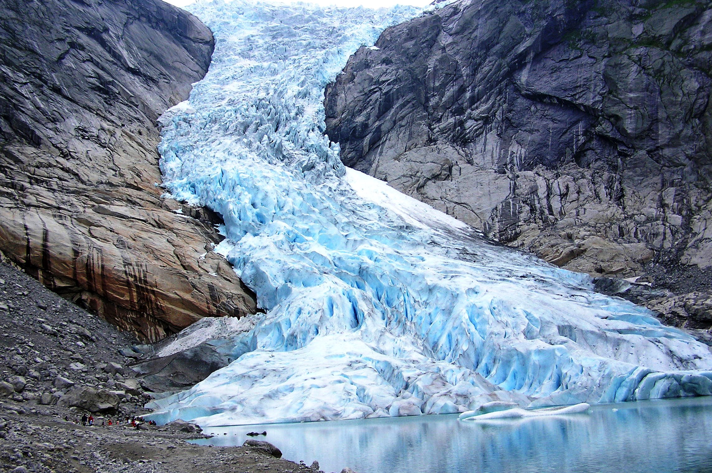 Юстедальсбреен ледник