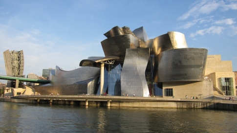Музей современного искусства в Бильбао